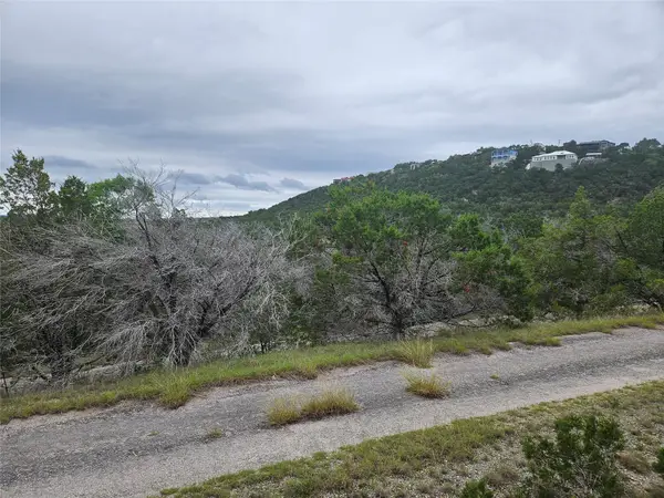 8113 Arroyo Ave, Lago Vista, TX 78645