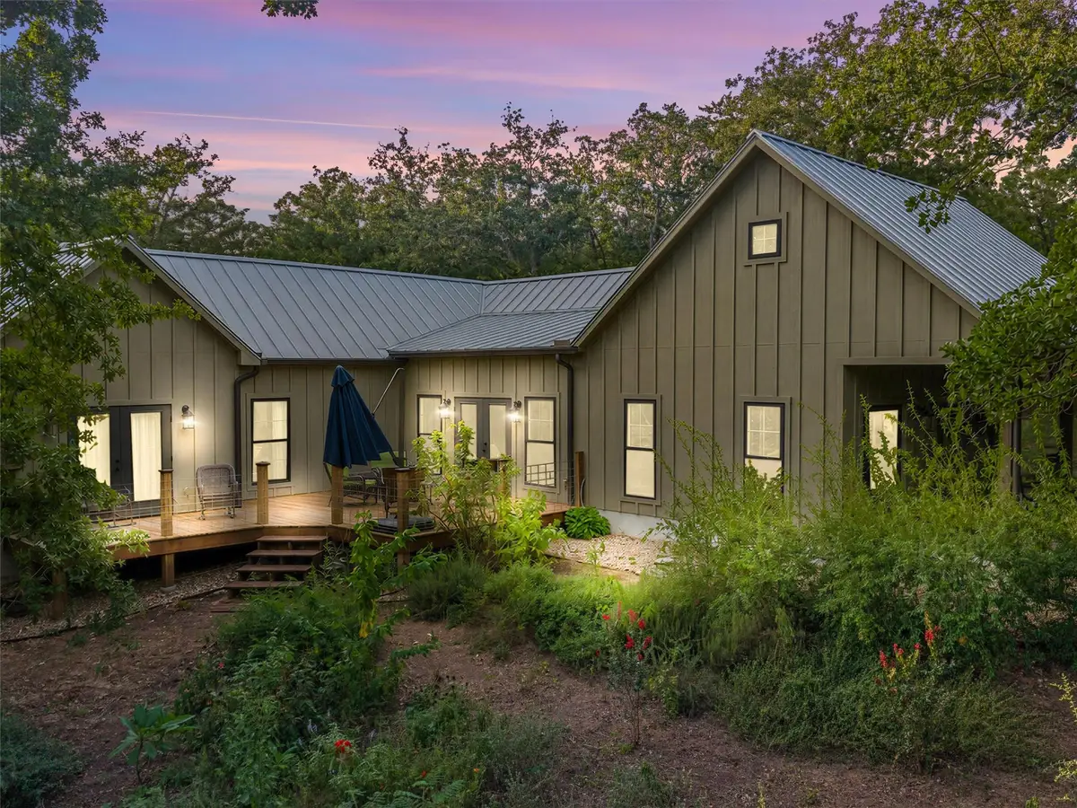 299 Nink Rd #A, Smithville, TX 78957 - #1