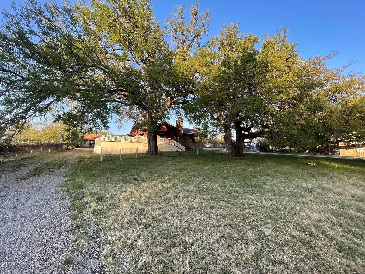 4317 River Oaks Dr, Kingsland, TX 78639 - #1