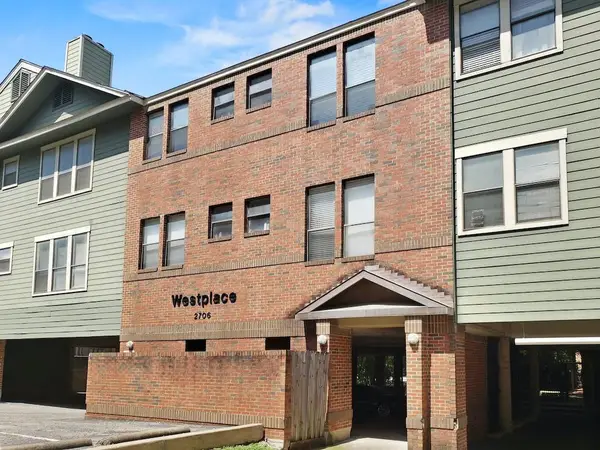 2706 Salado St #205, Austin, TX 78705