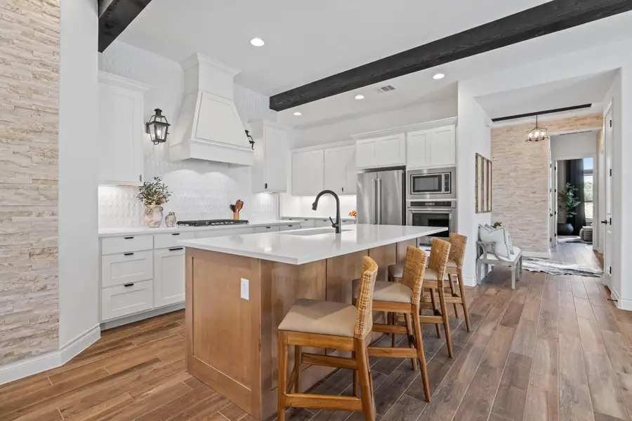 925 Indian Hawthorne Dr #GH-39, Georgetown, TX 78628 - #2