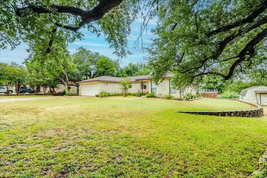 104 Clear Springs Rd, Georgetown, TX 78628 - #2