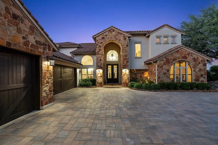 17508 Northlake Hills Dr, Jonestown, TX 78645 - #2