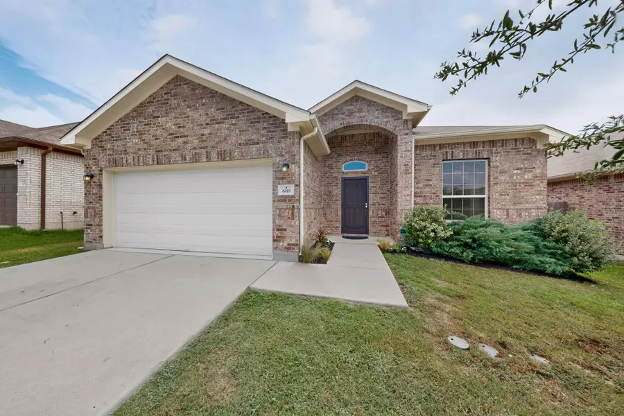 689 Leadtree Loop, Buda, TX 78610 - #2