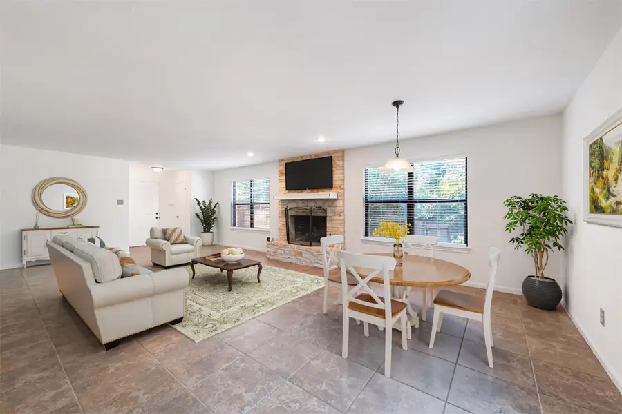 1504 Aquifer Cv #B, Austin, TX 78746 - Image #2