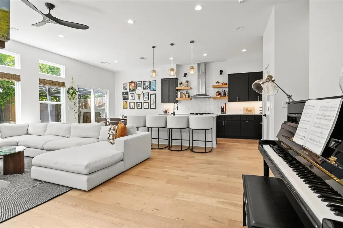 3905 Clawson Rd #4, Austin, TX 78704 - #1