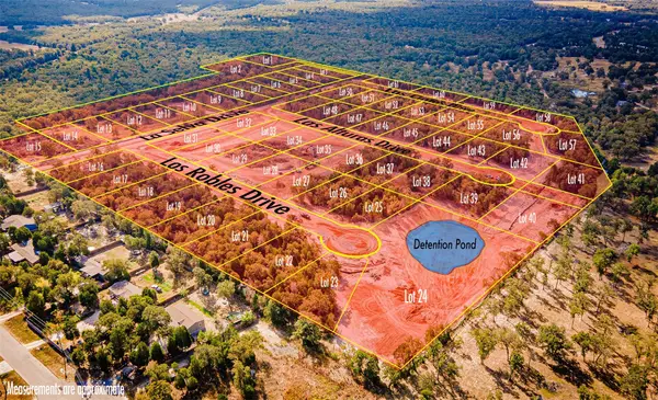 354 La Selva Dr, Elgin, TX 78621