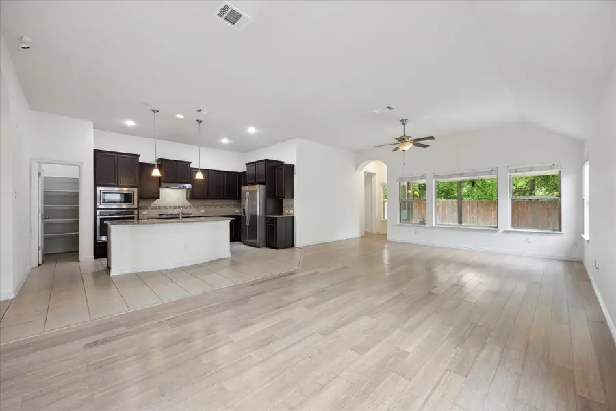 148 Peacock Trl, Buda, TX 78610 - #3
