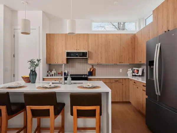 6407 Bradsher, Austin, TX 78745