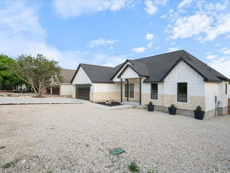 35 Whistling Wind Ln, Wimberley, TX 78676 - #2