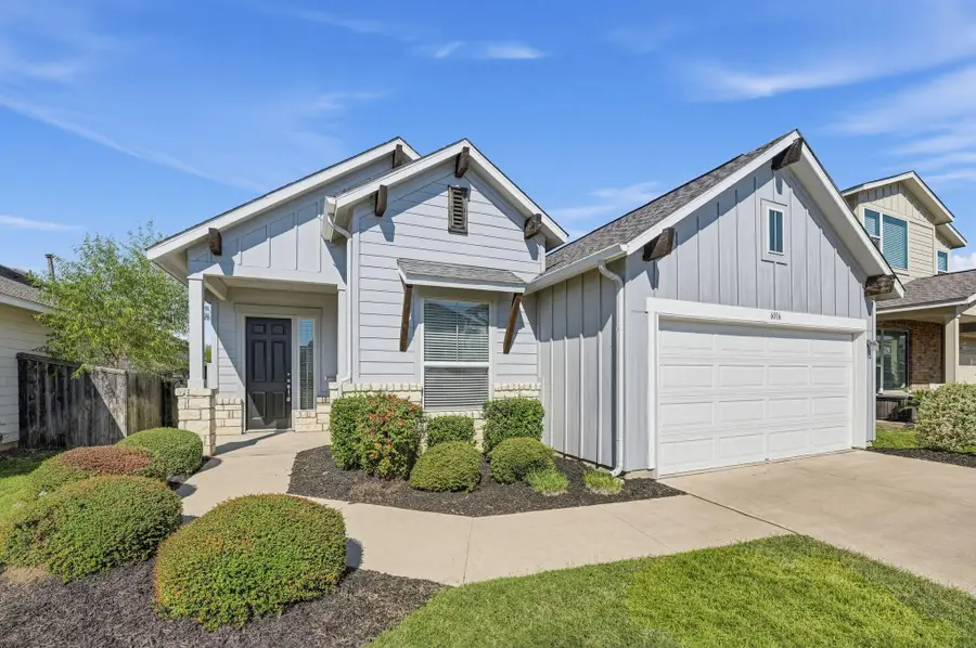 6016 Gerard Dr, Austin, TX 78744 - #2