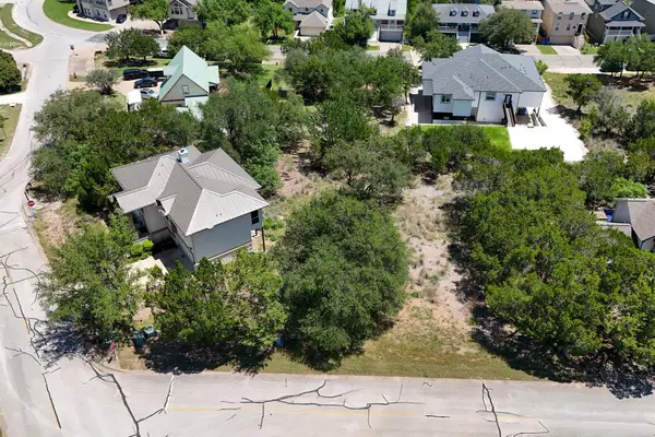 18510 Lakehead Cir, Lago Vista, TX 78645
