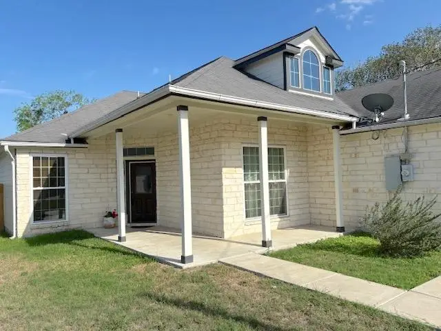 313 S 6th St St, Kenedy, TX 78119 - #2