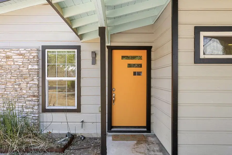 4709 Mount Vernon Dr, Austin, TX 78745 - Image #2