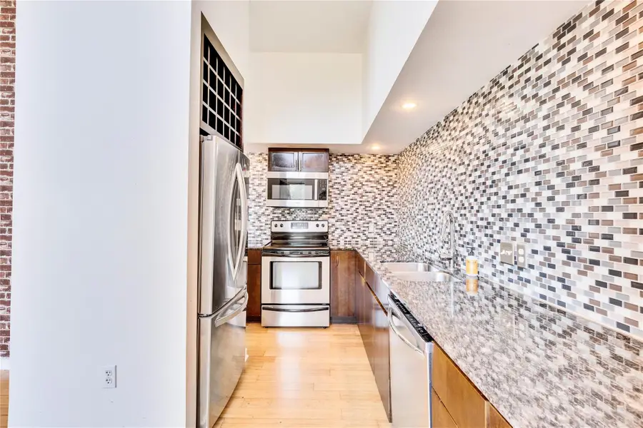 2200 Dickson Dr #217, Austin, TX 78704 - #3