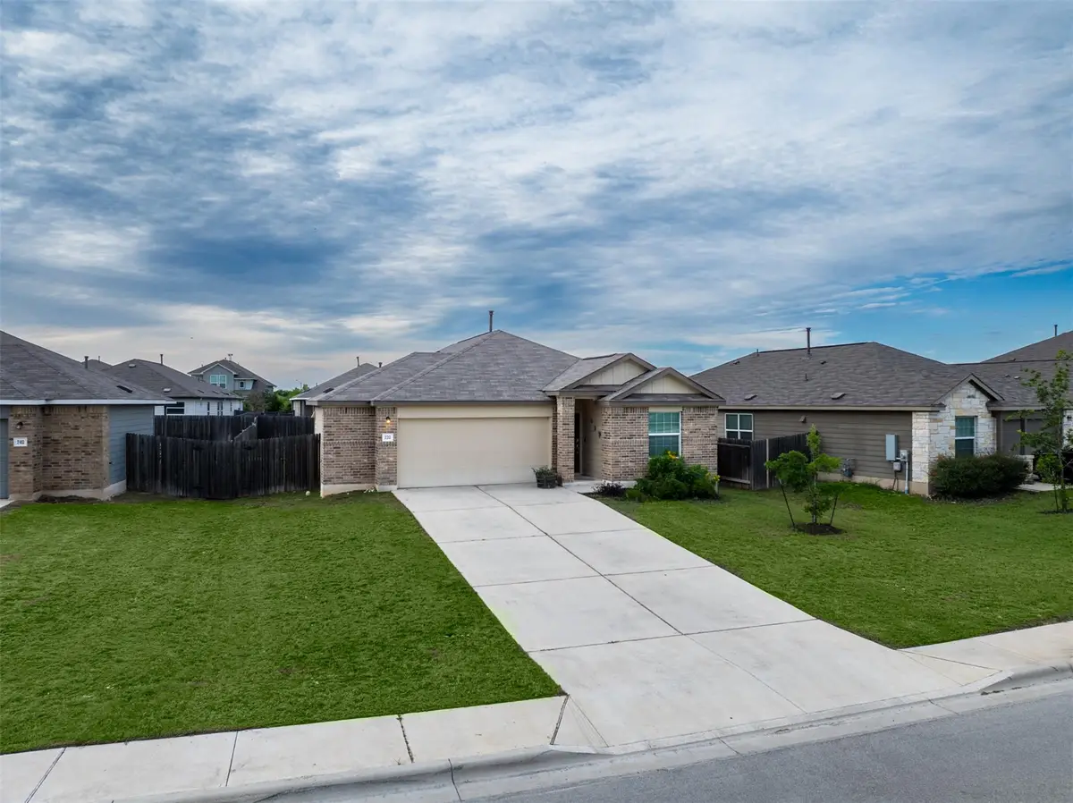 230 Crystal River Rd, Kyle, TX 78640 - #1
