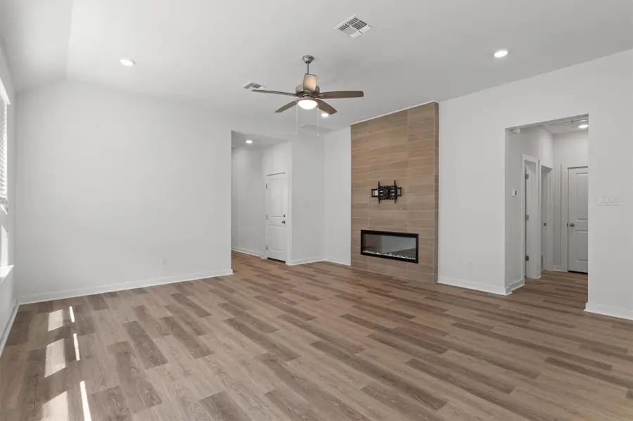 2229 Western View Dr, Georgetown, TX 78626 - Image #2