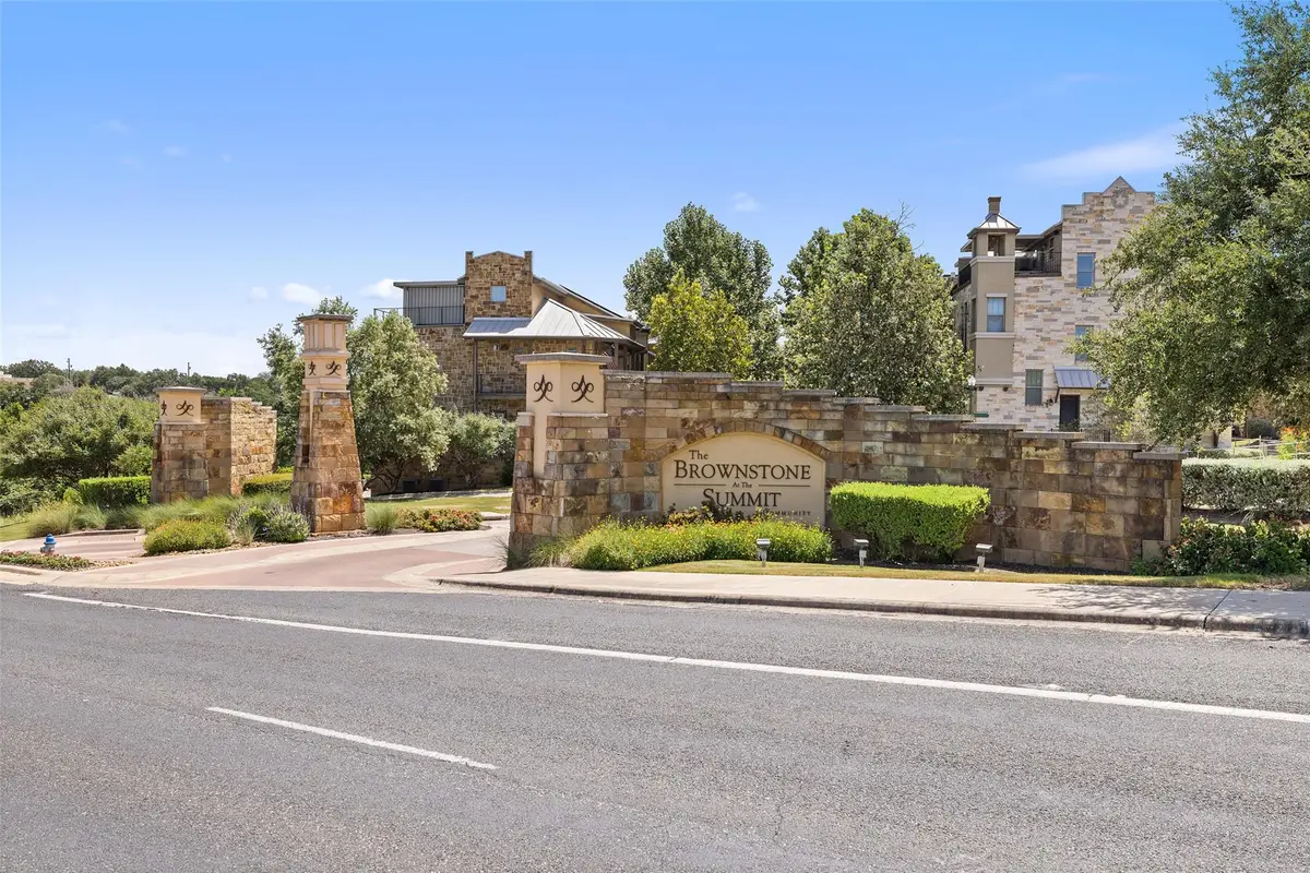 233 Adams St, Georgetown, TX 78628 - Image #1