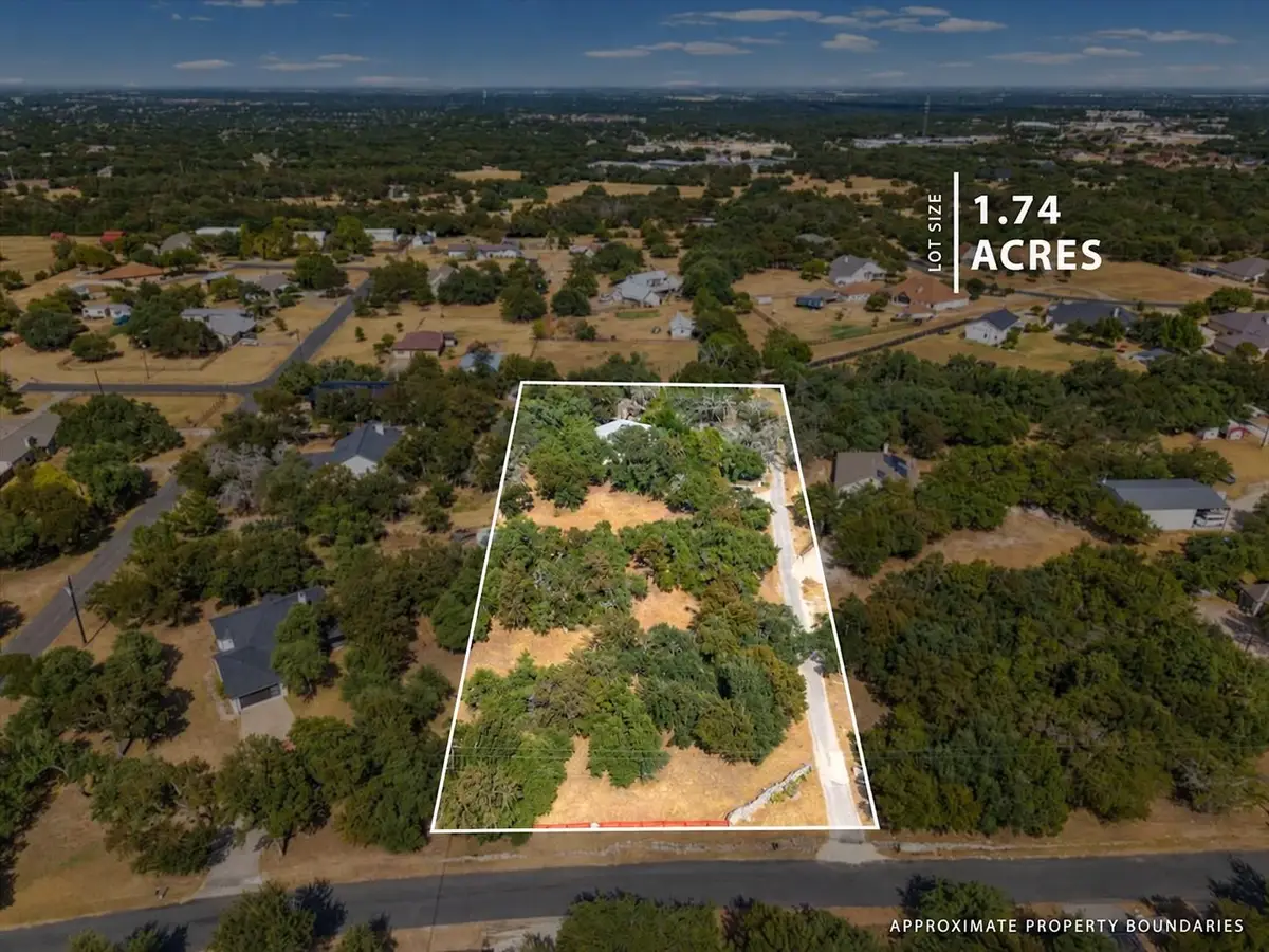 206 Buoy Dr, Georgetown, TX 78633 - #1