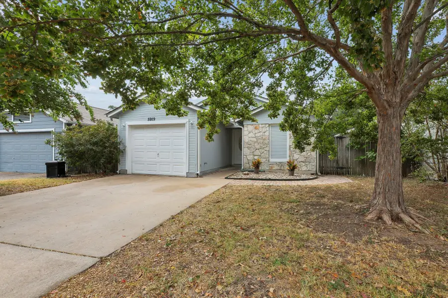 5919 Kevin Kelly Pl, Austin, TX 78727 - #3