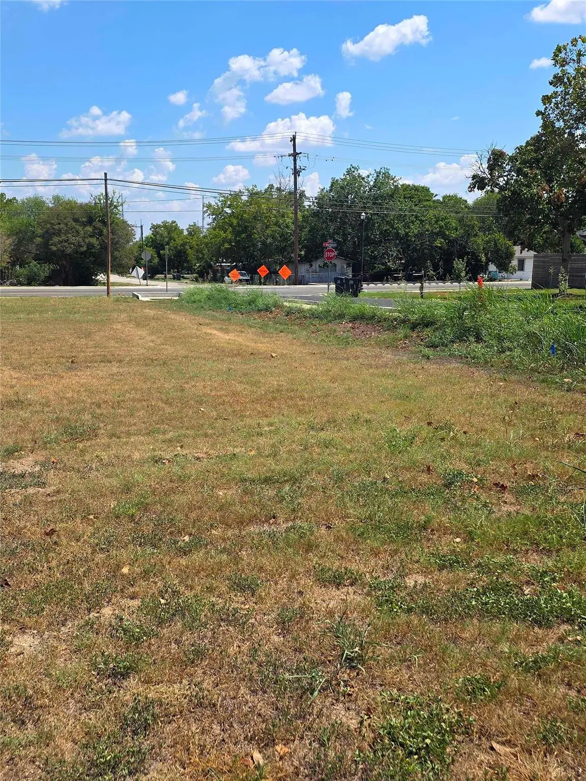 405 S Burleson St, Kyle, TX 78640 - #1