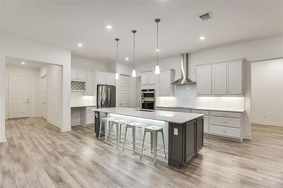 413 Verbena Dr, Marble Falls, TX 78654 - Image #2