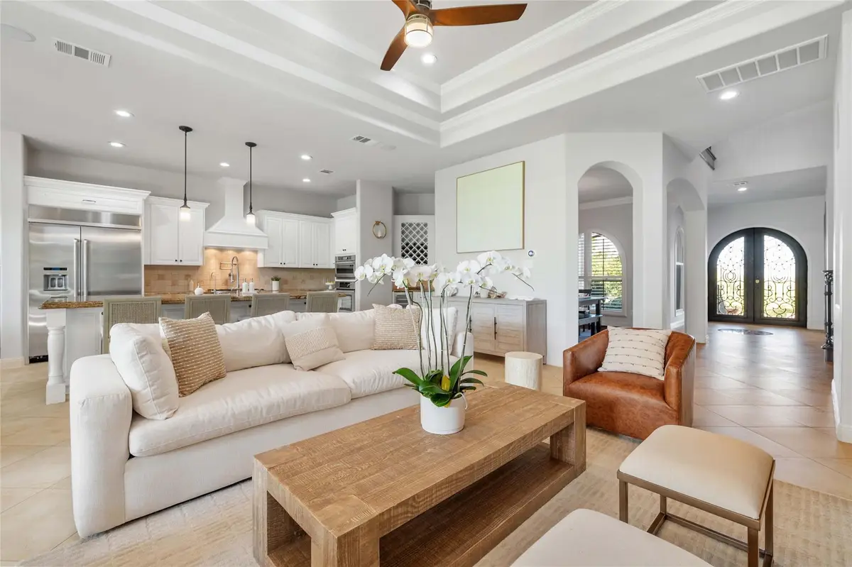 107 Bella Strada Cv, Lakeway, TX 78734 - #1