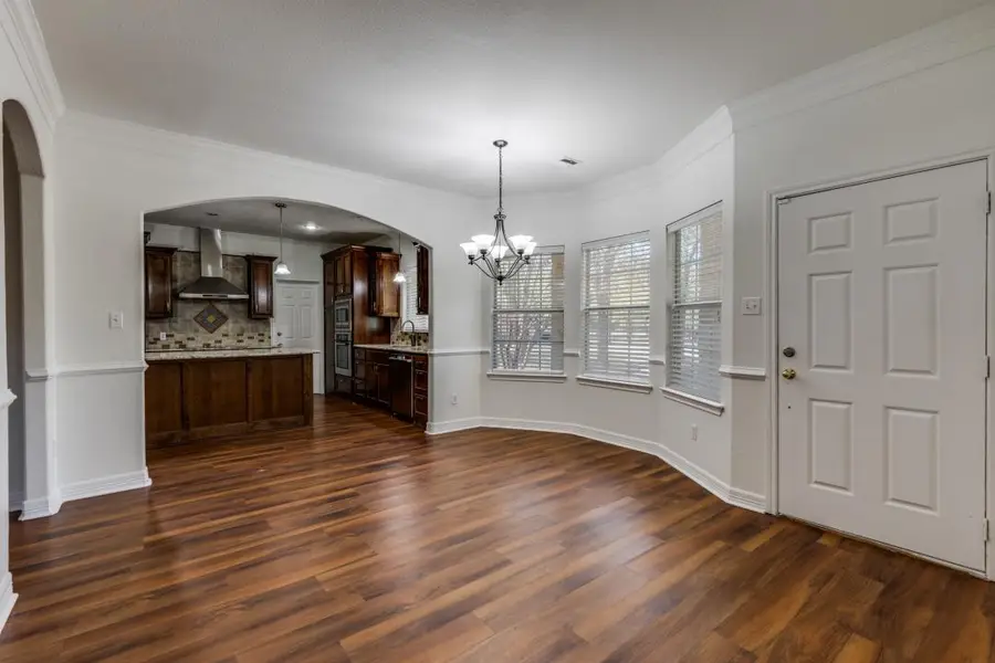 125 Heritage Oaks Dr, Cedar Creek, TX 78612 - Image #2