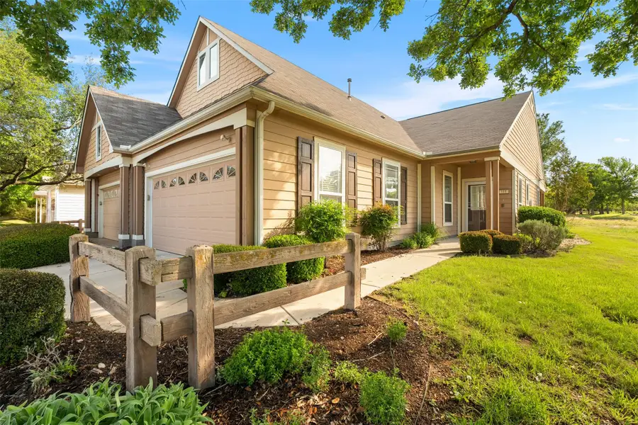 111 Nassau Cir, Georgetown, TX 78633 - #2