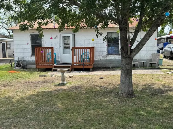 145 N Kowald Ln, New Braunfels, TX 78130