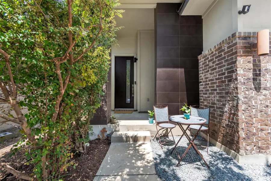 5408 Daimler Dr, Austin, TX 78744 - #2