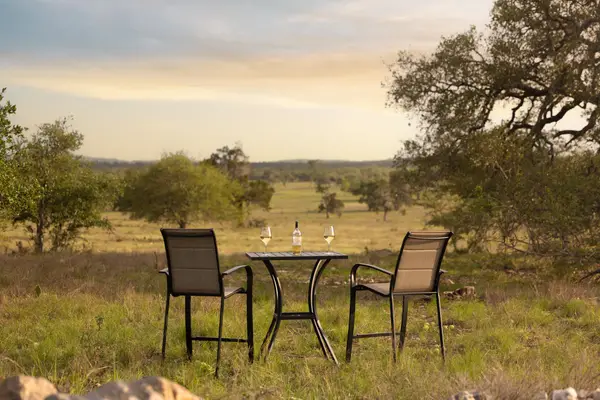 2609 Prochnow Rd, Dripping Springs, TX 78620