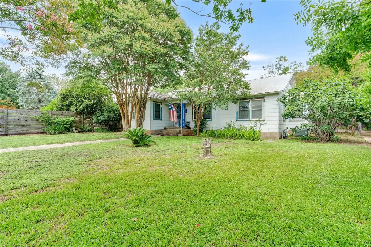 1206 Ruth Ave, Austin, TX 78757 - Image #1