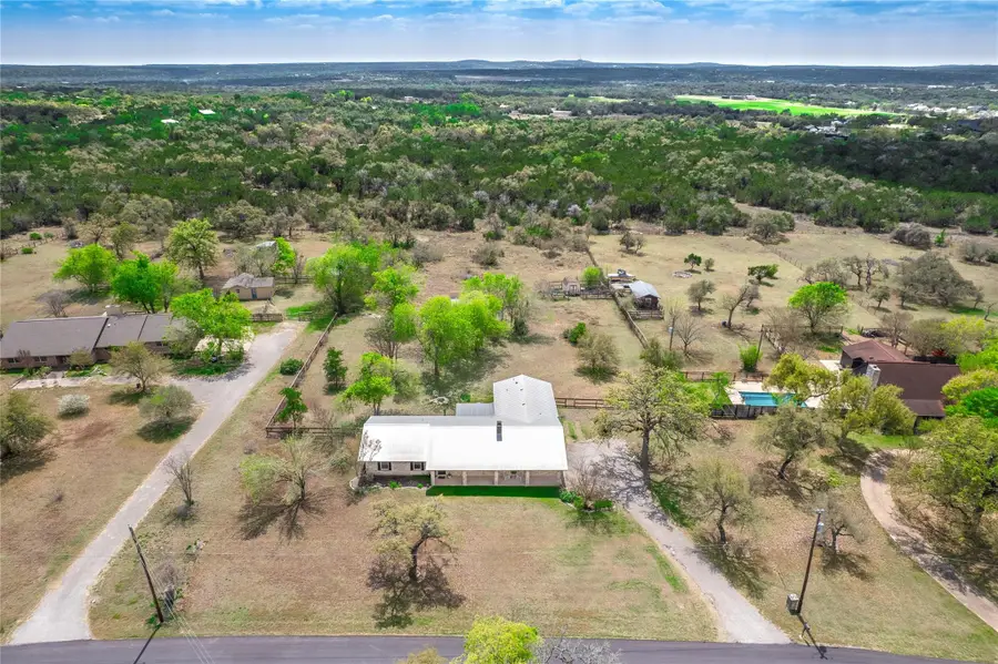 718 Post Oak Dr, Dripping Springs, TX 78620 - #2