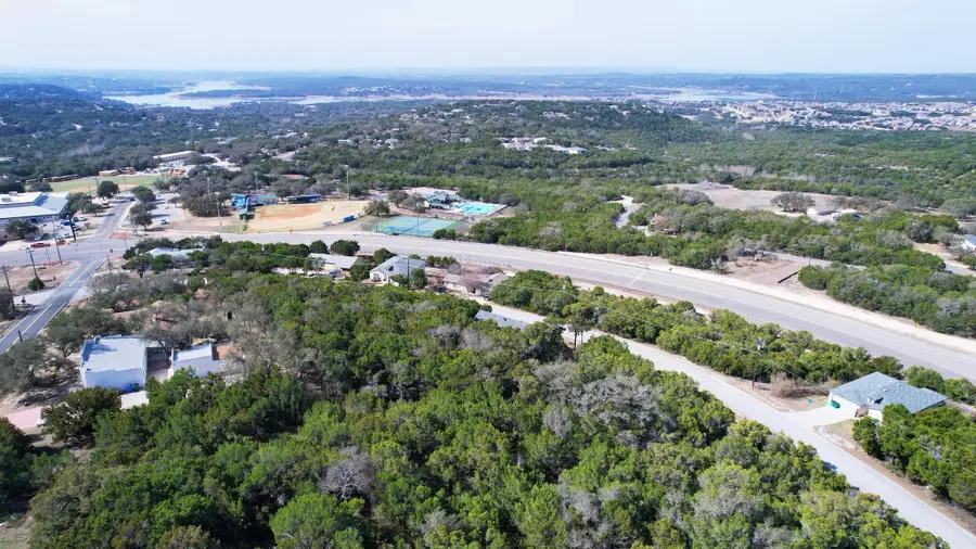 8111 Bronco Ln, Lago Vista, TX 78645 - #3
