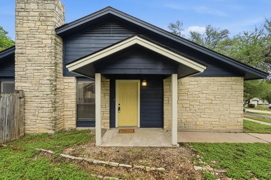 275 Mooring Cir #A, Lakeway, TX 78734 - #3