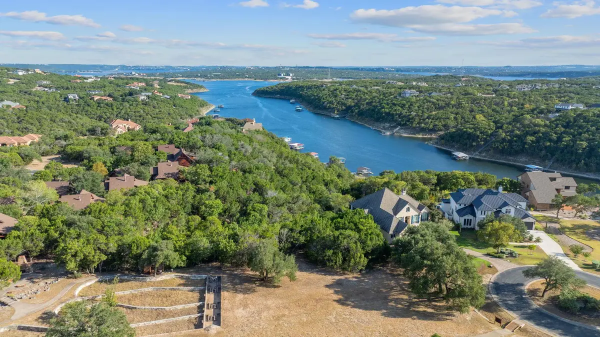 7201 Getaway Dr, Jonestown, TX 78645 - Image #1