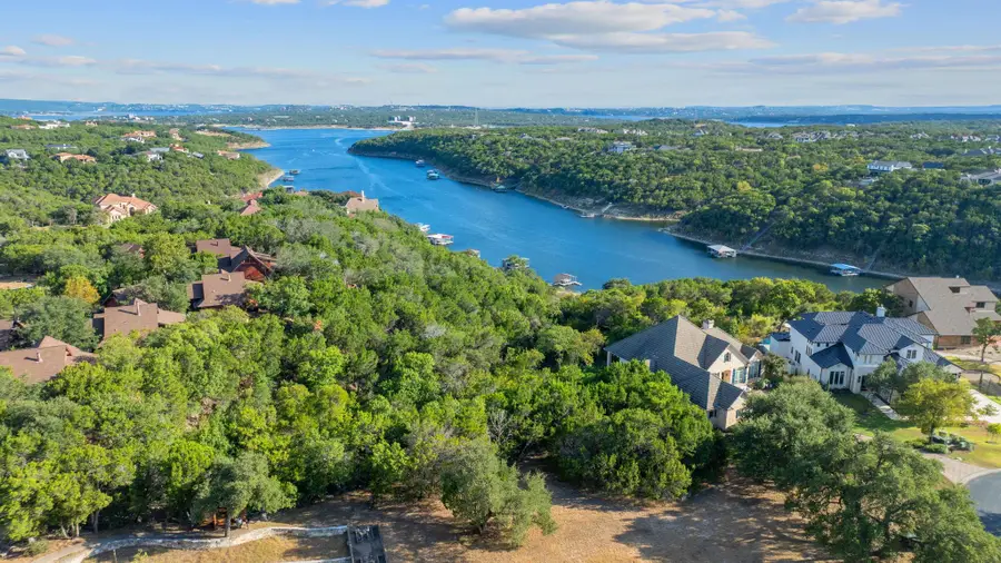 7201 Getaway Dr, Jonestown, TX 78645 - Image #3