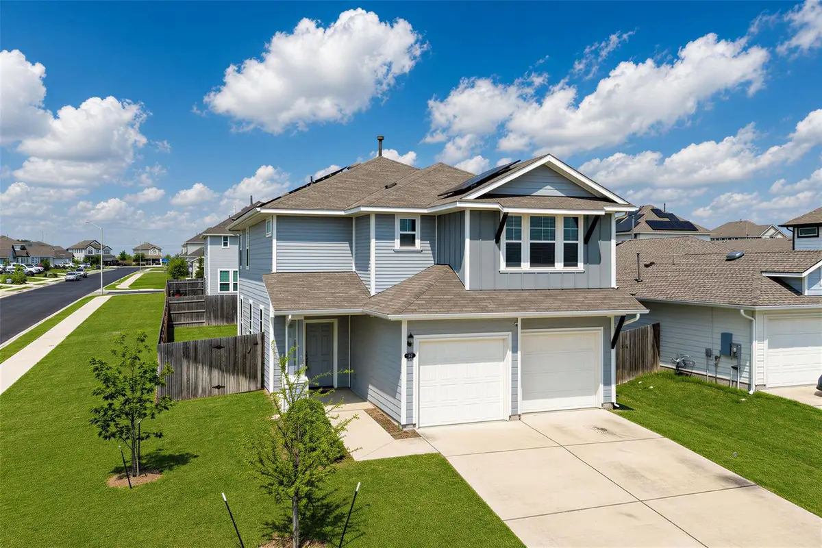 101 Crescent St, Georgetown, TX 78626 - #1