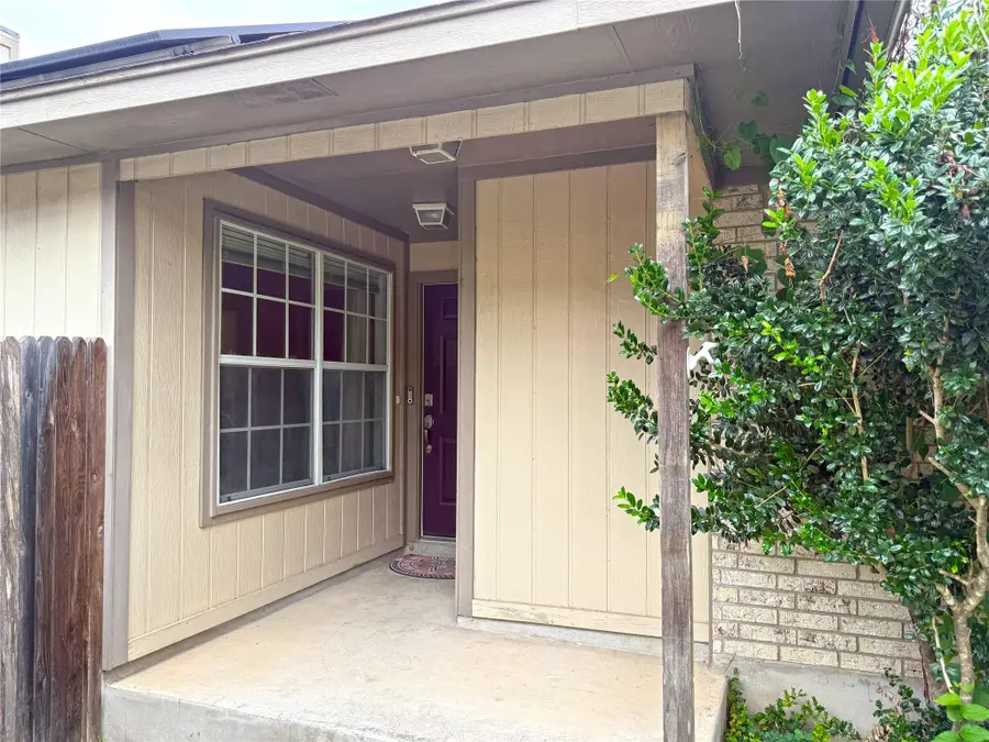 1618 Parkfield Cir, Round Rock, TX 78664 - Image #3