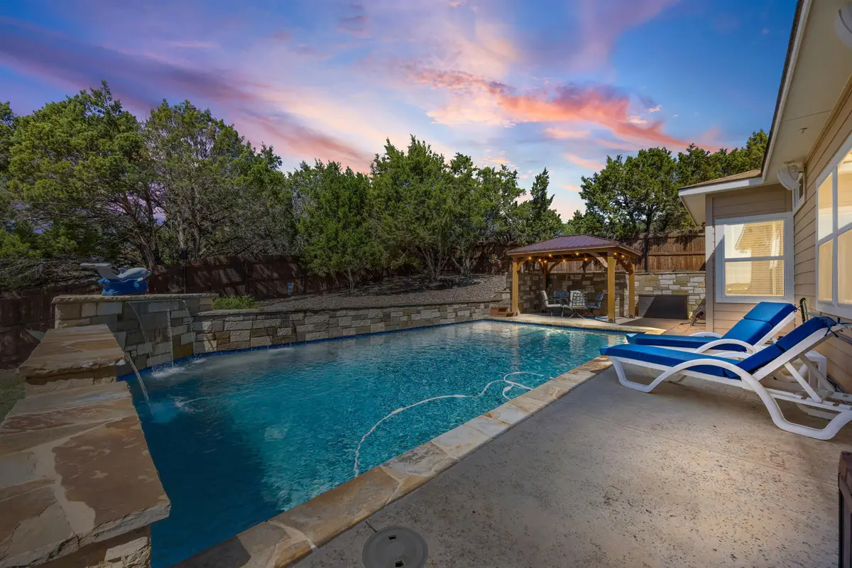 2702 Cumberland Cv, Lago Vista, TX 78645 - #1