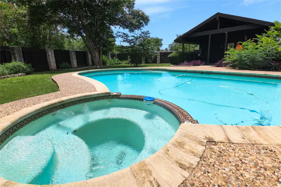 3103 Fox Hollow St, Round Rock, TX 78681 - Image #2