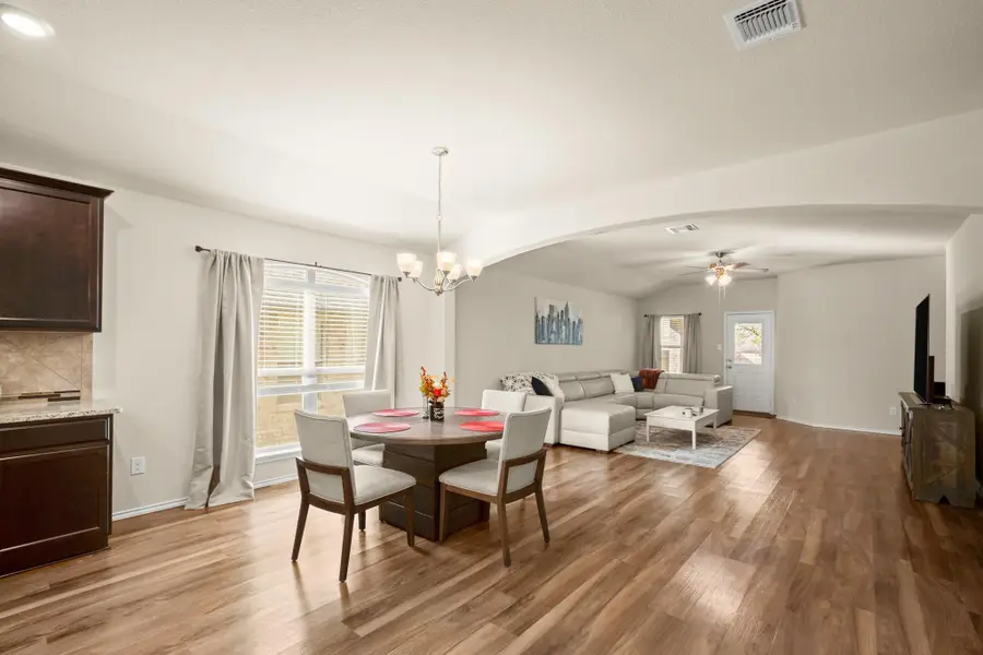 5526 Perdita Dr, Belton, TX 76513 - Image #3