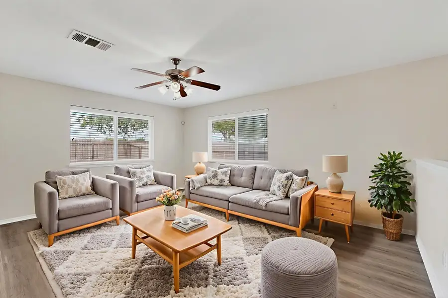 219 Lidell St, Hutto, TX 78634 - Image #2