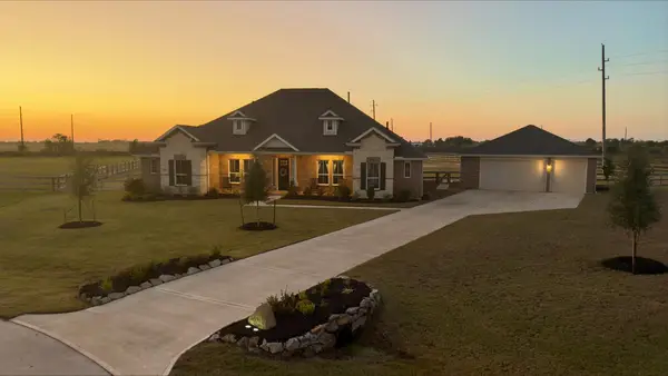 4021 Wild Flower Pl, Waller, TX 77484