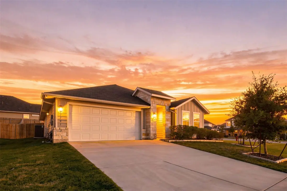 17701 Zinfandel Dr, Pflugerville, TX 78660 - #1