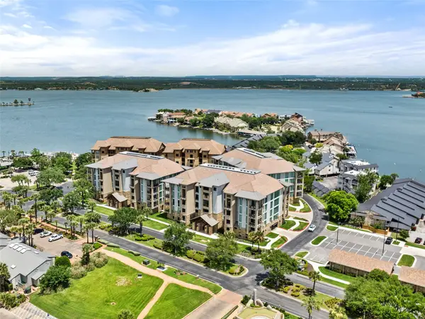 84 Island Dr #9402, Horseshoe Bay, TX 78657