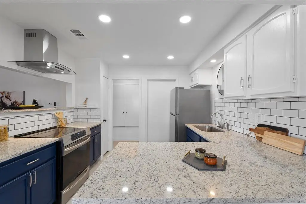 2009 Sandberg Dr #159, Austin, TX 78752 - #1