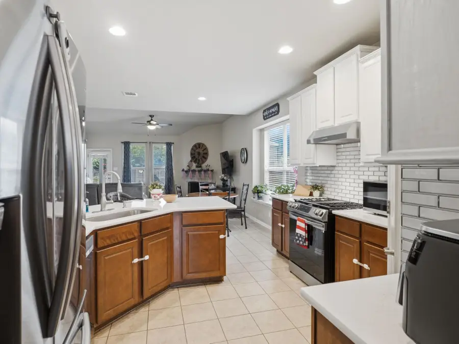 459 Sandstone Trl, Buda, TX 78610 - #3