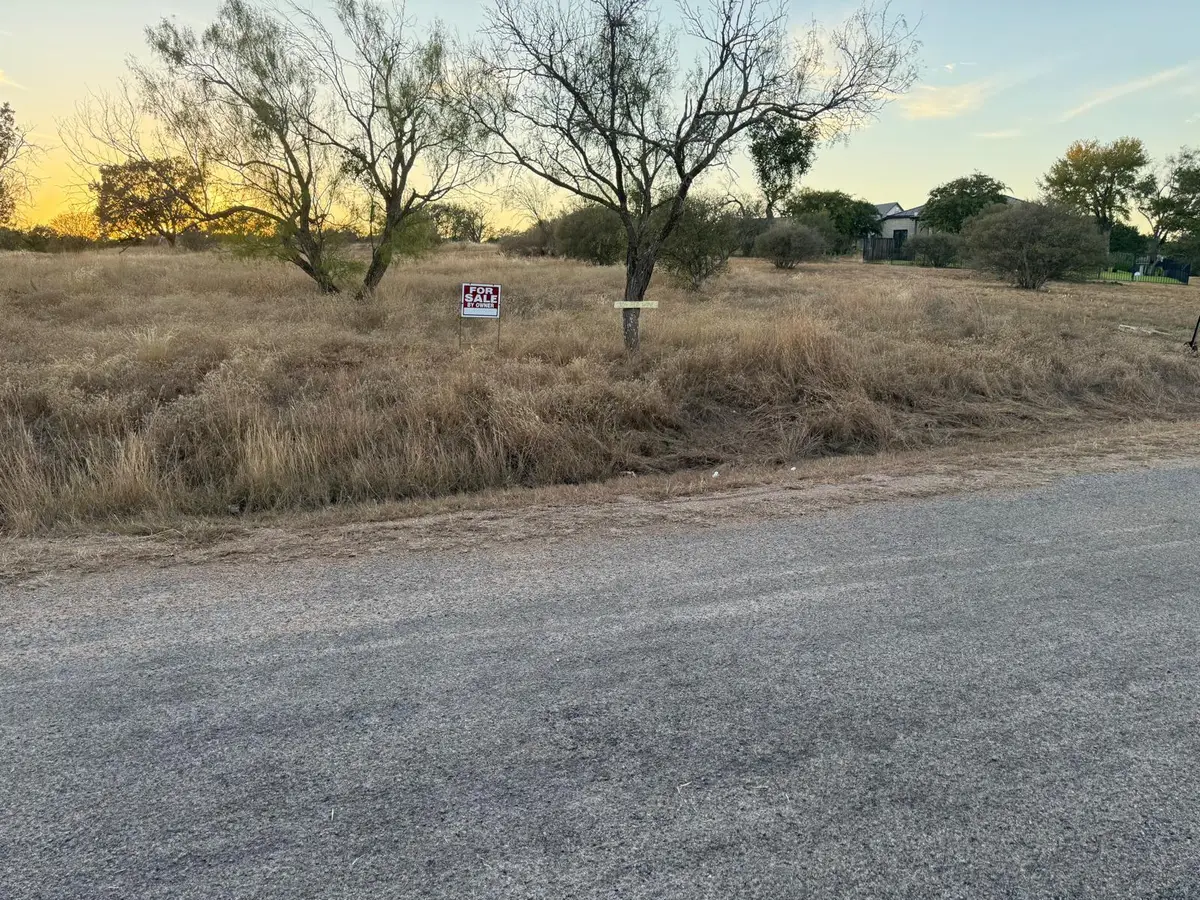304 Red Wine, Horseshoe Bay, TX 78657 - #1